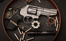 gunrunnerhell:  “There’s nothing like slamming a long silver