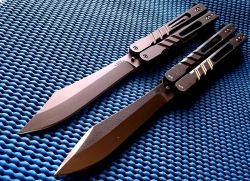 knifepics:  Balisong (Butterfly Knife)