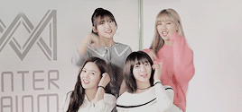 twices:  send me your favorite girl group and I will make you a gifset:   â€œOh My Girl is a â€œpuzzleâ€. In order for a puzzle to be complete it requires all of the individual pieces. Similarly the members of Oh My Girl have unique charming points that