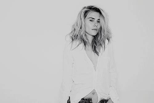 dailymarvelqueens:  Rachael Taylor for Allure 2016 