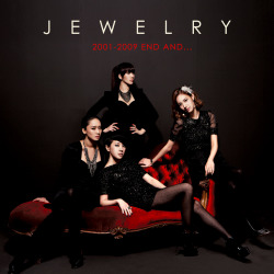 South Korean girl group Jewelry