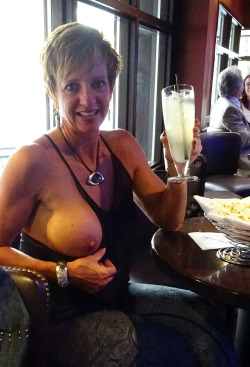 milfs-matures-other-dirty-shit:  Buy that bitch another drink