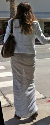 ervtheperc:  http://peepforum.com/threads/beautiful-girl-in-tight-see-through-grey-dress.107/Sign