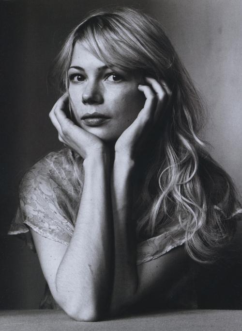 a-state-of-bliss:Vogue US March 2007 - Michelle Williams by Irving