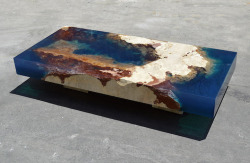 mymodernmet:Natural Stone and Resin Coffee Table Brings the Soothing