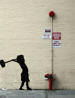 madebyabvh:  Animated Banksy #13ORIGINAL by BanksyAnimated Bansky