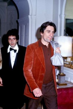 cherinik:  Al Pacino and Robert De Niro candid, circa early 1980s. 