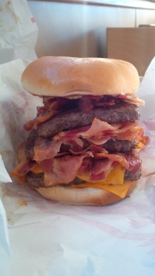 wendys:  verdegrand:  A triple Baconator with triple bacon! Three