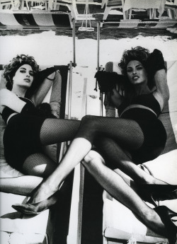 larastonestits:  Christy Turlington and Linda Evangelista by