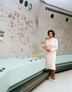 thisobscuredesireforbeauty:  Annie Easley, Rocket Scientist. 