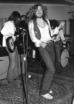 soundsof71:  Led Zeppelin: Robert Plant (with John Paul Jones