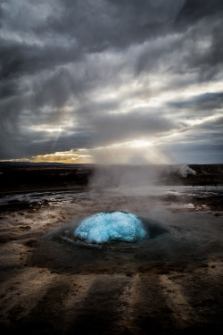 etherealvistas:  Strokkur geyser (Iceland) by Mads &Trine