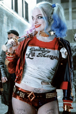 harleyquinnsquad:  New shot of Harley Quinn in Suicide Squad