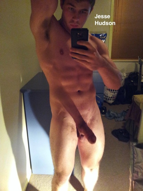 aznguymadness:  aplethoraofmen:  Another Jesse  Yum 