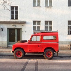 VANS OF BERLIN