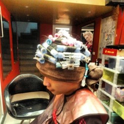 kuansaigon:  Chờ đợi kết quả … #korigami #hair #salon #tóc #xoăn #nam #sơn #tùng #mtp www.keovang.com/sontung 