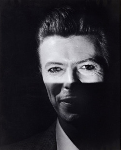 joeinct:  David Bowie in The Elephant Man, Booth Theatre, New