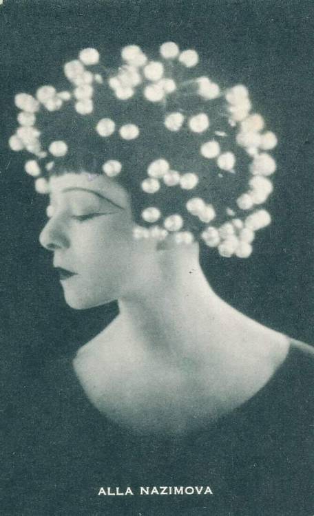 Alla Nazimova for Salomé - 1923 Nudes & Noises  