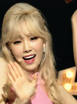 taendelion:  Taeyeon // Lion Heart (15.08.21) 