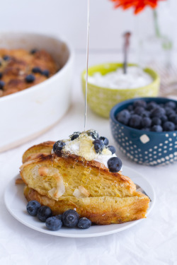 foodishouldnoteat:  do-not-touch-my-food:  Honey Cardamom Baked