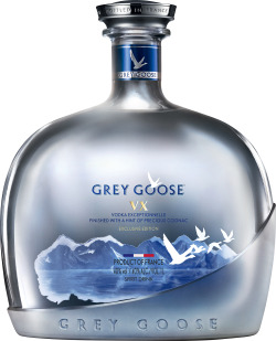 gdr1:  upakovanoru:  Grey Goose VX  Creme d’ la’ Creme