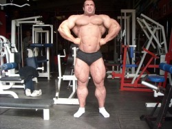 Perfect - Absolutely and terrifyingly massive man with legs thick