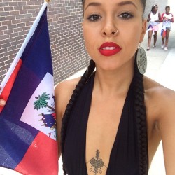lovenyri:  Mon drapeau-po-po #FlashBackFriday #LaborDay2K14 #HaitiansRock