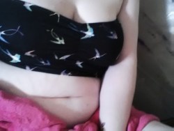 chubby-bunnies:  Kaci, 21, Canadian, queer, and a hell of a fox!