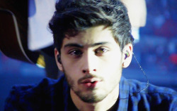 keepingupwithzayn:  Wembley, 06/06. 