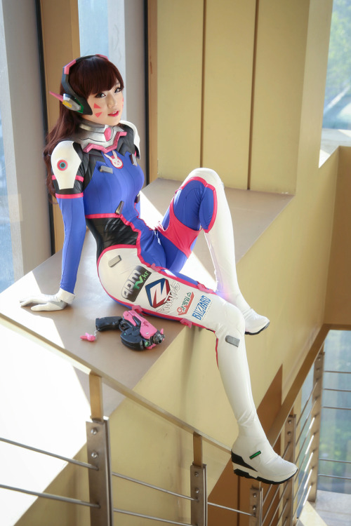 overbutts:  D.Va Cosplay