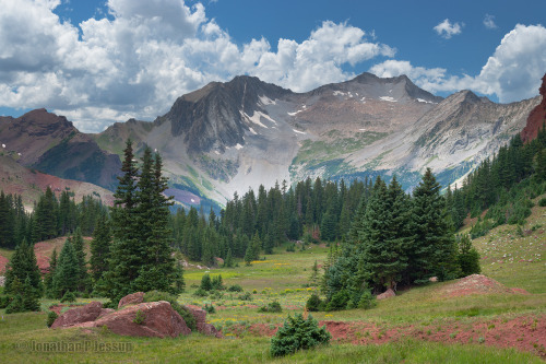 oneshotolive:  Snowmass Mountain, Colorado USA [OC] [1800x1200]