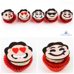 Reblog if you’d devour these Steven Universe emoji cupcakes! (