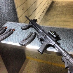 Gungasm. #gunporn #smithandwesson #ar15 #rangeday #comeatmebro
