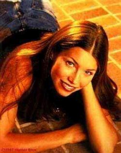 Just Pinned to Lying on the belly in jeans: Girl lying on her