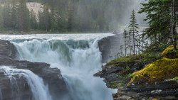 90377:  Athabasca Falls by WherezJeff on Flickr. 