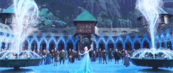 validesign:  glennoconnell:  Elsa no  Elsa YES 