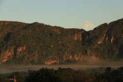 suiyobi:Morning in Viñales, Cuba.