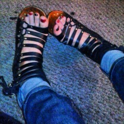 piercedfootgoddess:  Gladiator sandals. Skype ashlea_aurora