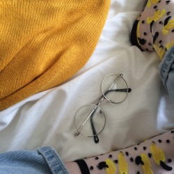 roseafloweret:  yellow is my happy colour :)  socks from Monki