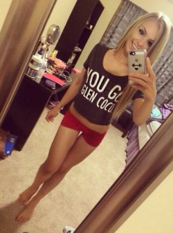 hotgirlsintightshorts:  you go