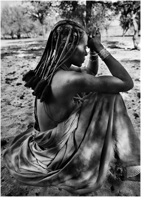 constantarrival:  Himba woman, Namibia, 2005. Sebastião Salgado. 
