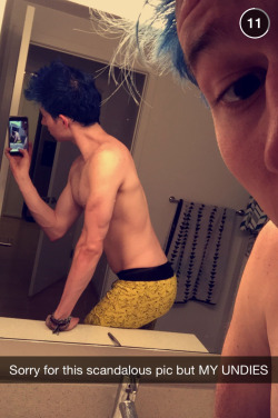 male-celebs-naked:  Ricky Dillon- YouTuber 