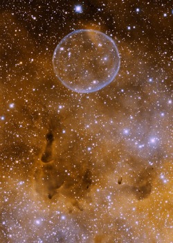 godlessgeekblog:  Soap Bubble Nebula Caption: NOAO nformally