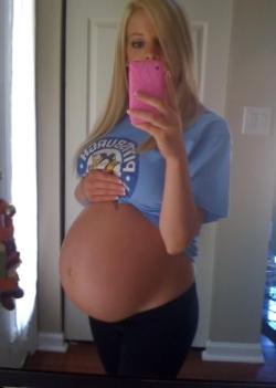 cute-teen-pregg:  Visit cute-teen-pregg for more cute pregnant