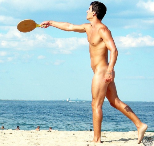 gay-art-and-more:  bycraigdixon:  My summer beach party 