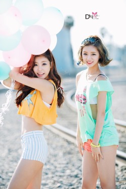 korean-dreams-girls:  Hyeri and SoJin (Girls Day) - Darling Concept
