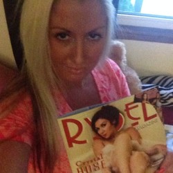 Gotta give mad props to @_mz_dani_em_cee_  for posing with issue