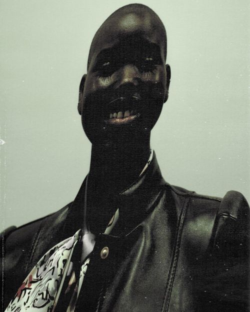 ar-archive:darkerpulse:Adut Akech Bior, photo taken by Eugenio