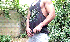m4rk79:  Backyard jerk off 