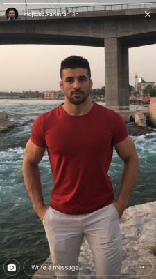 stratisxx:  Sexy Arab stud… Would you say no? Not sure why